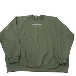 GILDAN - Professional Yapper Crewneck
